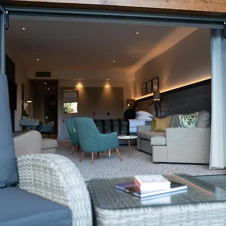 Lodore Falls Hotel & Spa-3
